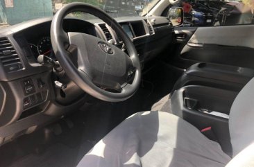 2nd Hand Toyota Hiace 2016 Automatic Diesel for sale in Pasig