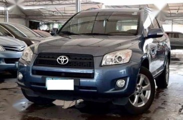 Selling 2nd Hand Toyota Rav4 2010 in Makati