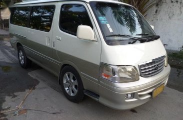 Selling 2nd Hand Toyota Hiace 2002 at 120000 km in Meycauayan