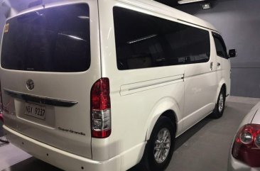 Selling Toyota Hiace 2017 Automatic Diesel in Manila