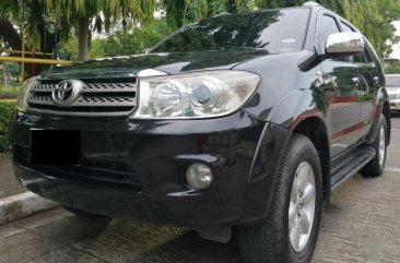 2nd Hand Toyota Fortuner 2010 at 60000 km for sale