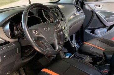 2nd Hand Hyundai Santa Fe 2013 for sale in Cainta