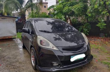 Sell 2nd Hand 2013 Honda Jazz Automatic Gasoline at 38000 km in Caloocan