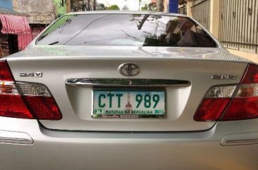 Selling Toyota Camry 2002 at 110000 km in Makati
