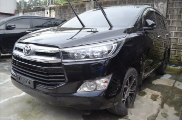 Selling Black Toyota Innova 2017 Manual Diesel at 12800 km in Manila