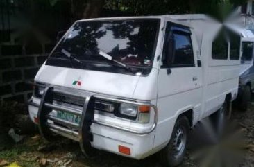 Selling 2nd Hand Mitsubishi L300 in Caloocan