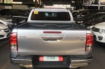 Selling Toyota Hilux 2016 at 17000 km in Quezon City