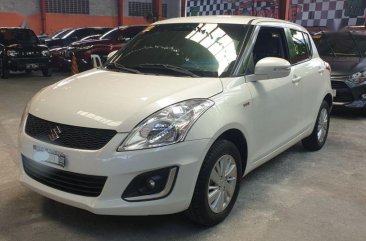 Selling 2016 Suzuki Swift Hatchback for sale in Quezon City