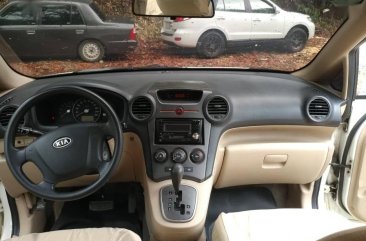 2nd Hand Kia Carens 2009 at 90000 km for sale