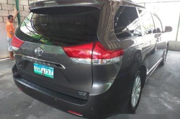 Grey Toyota Sienna 2013 for sale in Manila