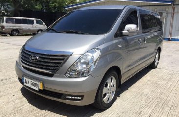 Selling 2nd Hand Hyundai Grand Starex 2015 Automatic Diesel at 32000 km in Pasig