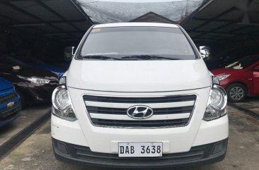 Selling 2nd Hand Hyundai Starex 2016 Manual Gasoline at 25000 km in Parañaque