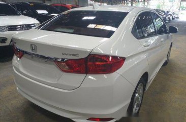 Selling White Honda City 2017 Automatic Gasoline at 18120 km 