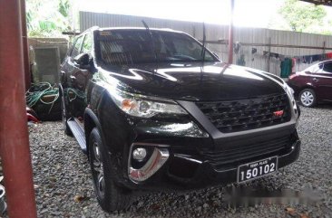 Sell Black 2016 Toyota Fortuner Automatic Diesel at 5800 km 