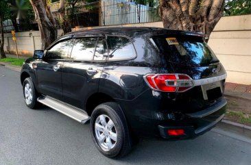 Sell 2nd Hand 2016 Ford Everest at 50000 km in Makati