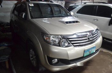 Selling Toyota Fortuner 2014 Automatic Diesel at 28000 km 