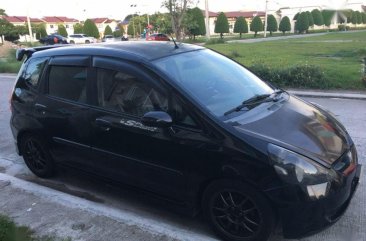 Selling 2nd Hand Honda Jazz 2005 in Angeles