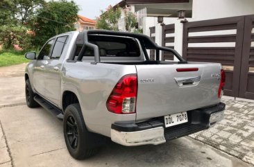 Selling 2nd Hand Toyota Hilux 2016 at 18000 km in Parañaque