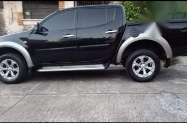 2nd Hand Mitsubishi Strada 2010 Automatic Diesel for sale in Quezon City