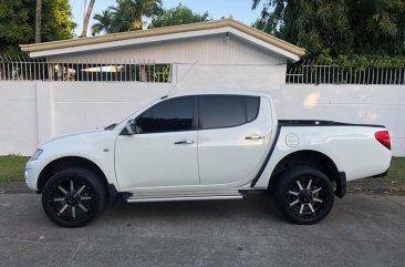 Sell 2nd Hand 2013 Mitsubishi Strada Automatic Diesel at 80000 km in Angeles