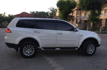 Selling Mitsubishi Montero 2010 Automatic Diesel in Malolos