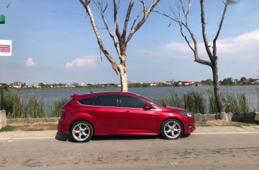 Selling 2nd Hand Ford Focus 2016 in Angeles