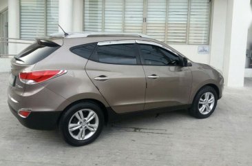 Sell 2nd Hand 2012 Hyundai Tucson Automatic Gasoline at 76412 km in Angeles