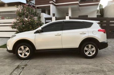 Selling 2nd Hand Toyota Rav4 2013 in Parañaque