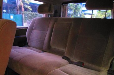 Selling 2nd Hand Toyota Hiace 1995 Automatic Diesel at 80000 km in Manila