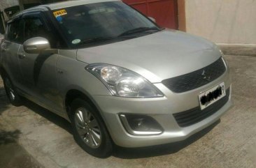 Selling 2nd Hand Suzuki Swift 2017 at 31128 km in Lipa