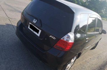 Selling 2nd Hand Honda Jazz 2006 in Muntinlupa