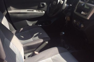 2nd Hand Toyota Wigo 2014 for sale in Quezon City