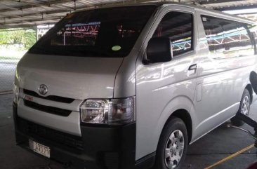 Sell 2nd Hand 2016 Toyota Hiace Manual Diesel at 20000 km in Pasay