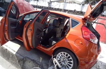 Selling 2nd Hand Ford Fiesta 2016 Automatic Gasoline at 9000 km in Santa Rosa