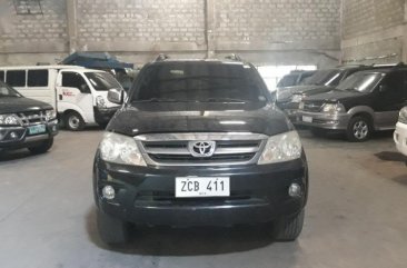 Sell 2nd Hand 2005 Toyota Fortuner at 121000 km in Pasig