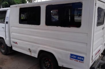 2nd Hand Mitsubishi L300 1996 at 130000 km for sale