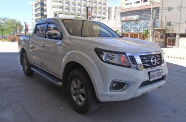Selling Nissan Navara 2017 at 9000 km in Mandaue