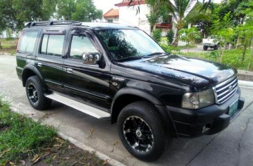 2nd Hand Ford Everest 2006 for sale in Angeles