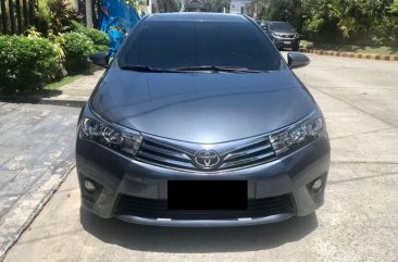 Selling Toyota Altis 2014 Manual Gasoline in Mandaluyong