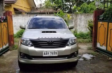 Toyota Fortuner 2014 Manual Diesel for sale in Santo Tomas