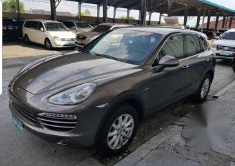 Selling 2nd Hand Porsche Cayenne 2012 in Quezon City