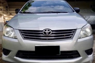 Selling Toyota Innova 2014 at 60000 km in Angeles