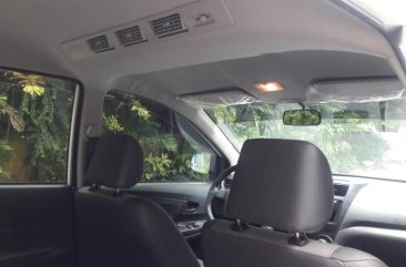 Selling 2nd Hand Toyota Avanza 2013 in Manila