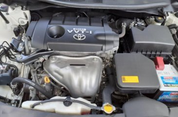 2nd Hand Toyota Camry 2014 at 68000 km for sale