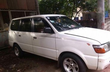 Sell 2nd Hand 2001 Toyota Revo Manual Diesel at 130000 km in Marikina