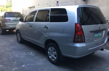 2nd Hand Toyota Innova 2006 Manual Gasoline for sale in Makati