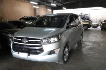 Selling Toyota Innova 2017 Manual Diesel in Makati