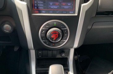 Selling Isuzu Mu-X 2019 Automatic Diesel in Pasig