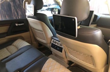 Selling Toyota Land Cruiser 2018 Automatic Diesel in San Juan