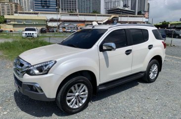 Selling Isuzu Mu-X 2019 Automatic Diesel in Pasig